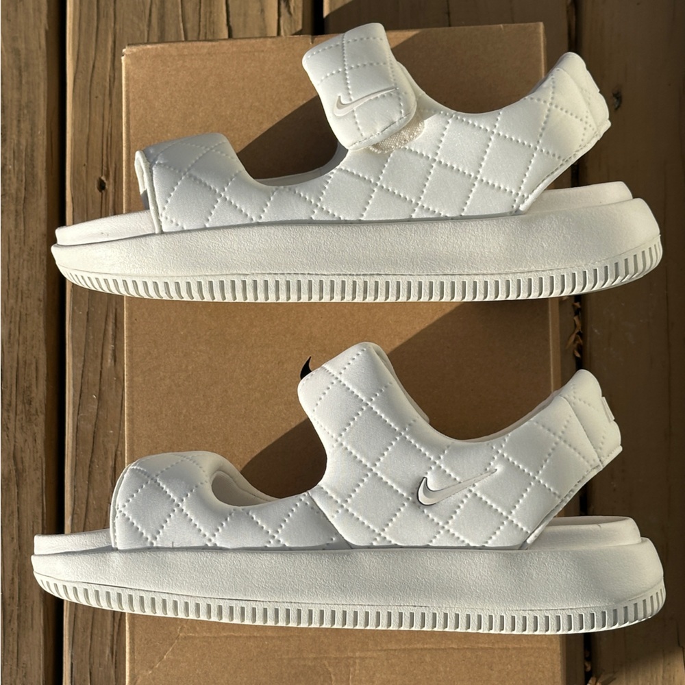 Womens Nike Calm Recovery Plush Casual Sandal Slides Beige - Womens 9 NEW - Picture 6 of 9